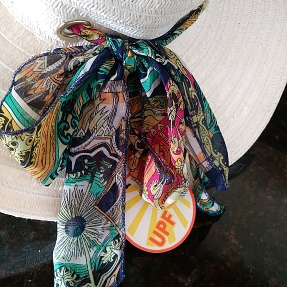 NEW Jaclyn Smith Face Saver Floppy Sun Hat / Scarf Attached UPF 50 - Picture 6 of 15